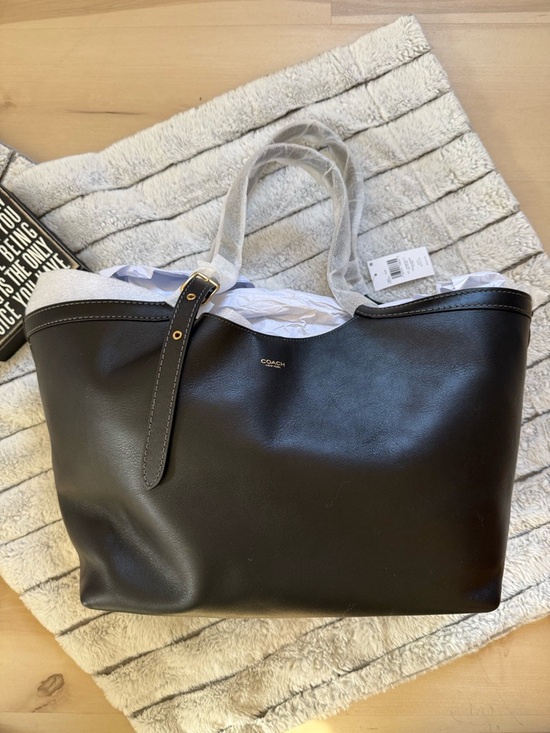 Coach Handbags - Coach Gramercy Tote Bag. Black Leather Tote with Gold Hardware